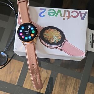 Samsung Galaxy Smart Watch Active 2 - Rose Gold In The Original Box